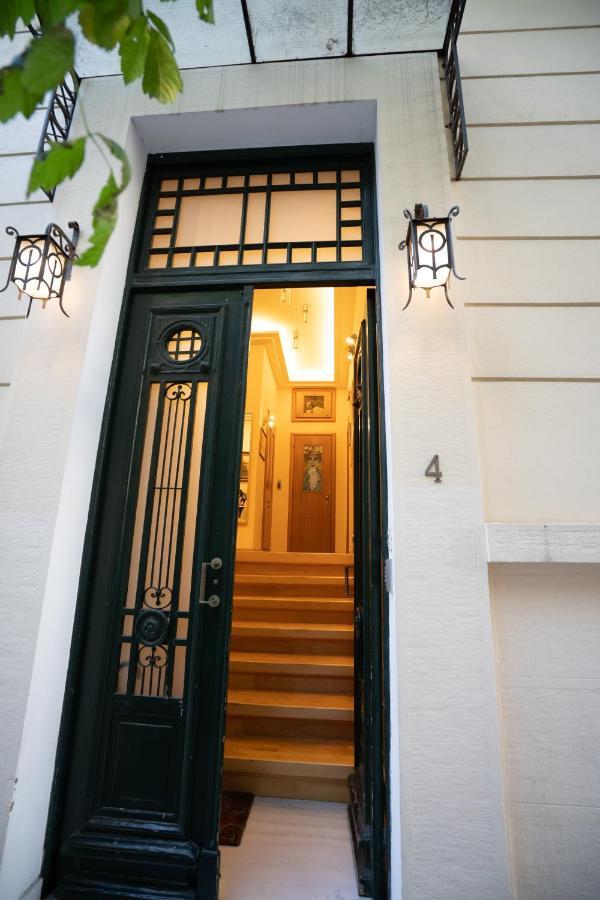 Acropolis Metro St.3 Bedrοοms 6 Persons Maisonette Атина Екстериор снимка