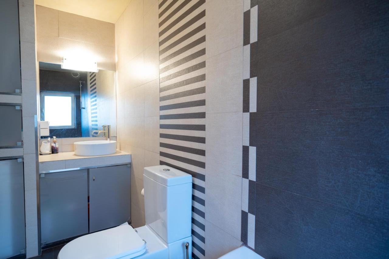 Acropolis Metro St.3 Bedrοοms 6 Persons Maisonette Атина Екстериор снимка